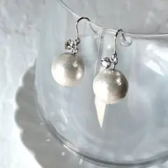 No1003大粒ホワイトコットンパール12mmストーン付ピアス　316L