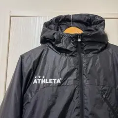 美品　ATHLETA ナイロンパーカー　ナイロンジャケット　中綿入り　アウター