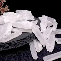 大人気！【水晶ポイント100g】お買い得！ 天然石 卸価格 音叉用 浄化