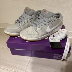 Nike SB Dunk Low Pro Wolf Greyのサムネイル