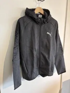 新品! PUMAスウェットフルジップパーカー EVOSTRIP SHIELD