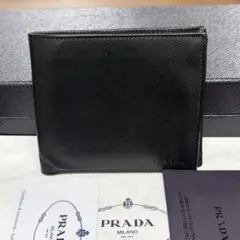 新品同様‼️ プラダ　PRADA 財布　二つ折り　折り財布　サフィアーノ
