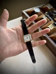 Item thumbnail for item 7d7b5b3d-371c-401d-8487-685ac71dc6e3