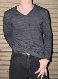 archive grunge v neck shirt y2k 00s dark