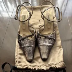 卑弥呼elegance シルバー ストラップヒール