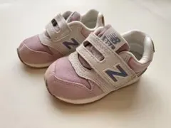 Item thumbnail for item 9a27ee41-ad94-4a60-a5de-cd78afc62f55