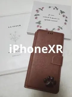 iPhoneXR 手帳型スマホケース　本革　茶　肉球　犬　猫　足あと　シンプル