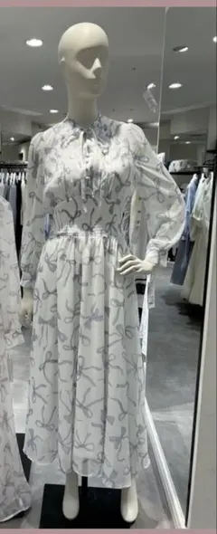 tocco closet りぼん付きリボンプリントウエストシャーリングワンピース