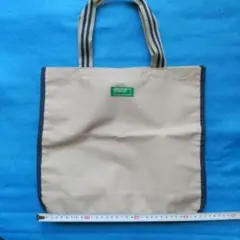 Item thumbnail for item b7fb14b1-b75a-47e8-98b9-703202796d33