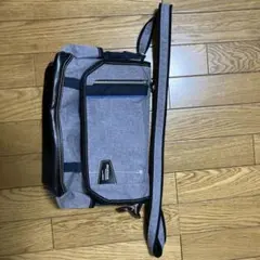 MOUSTACHE メッセンジャーバッグ グレー ネイビーのサムネイル