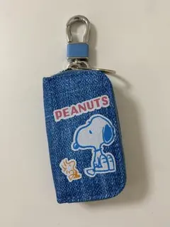 最終値下げ価格◆新品　PEANUTS スヌーピー キーケース　キーホルダー