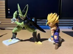 ドラゴンボール フィギュア セル 孫悟飯 2体セットのサムネイル