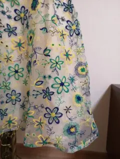 ドーリーガール 刺繍 ワンピース ニット 半袖