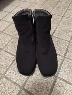 ショートブーツ 前面ファスナー付き　お値下げ