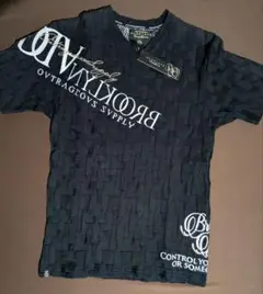 新品☆GLADIATE 黒編み込みTシャツ BROOKLYN