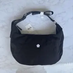 MARY QUANT ワンポイント刺繍 ナイロン ショルダーバッグ　ブラック