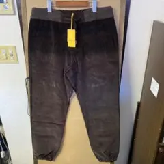 Item thumbnail for item 8f4242d4-4287-4143-8a5d-0c33f458d729