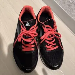 adidas アディゼロ　ランニングシューズ23cm