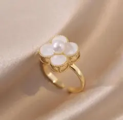 Item thumbnail for item 12a86a9d-87d7-4fc0-baf2-475b05d4883e