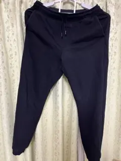 ブラック ジョガーパンツ ドローストリング付き