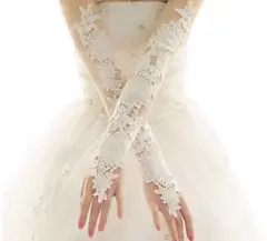 フィンガーグローブ　ホワイトドレス