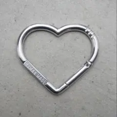 Item thumbnail for item 6b84eea7-11bf-4c78-8ceb-e59d37236ffd