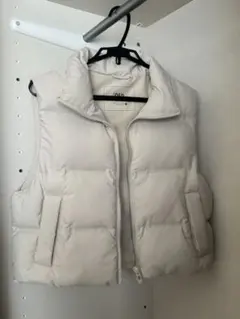 ZARA ダウンベスト ベージュ Mサイズ