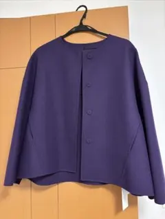 アドーア　ライトリバーノーカラージャケット 未使用タグ付き