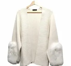 ドゥロワー　アイボリー ファー付きニットカーディガン