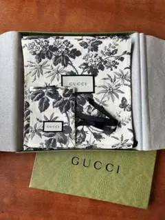 【新品3点セット、箱付】GUCCI巾着ノベルティ【黒】