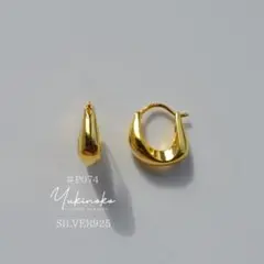 #P074G　ぽってり艶めく。横顔にモダンな立体感　極上フープピアス　ゴールド✦