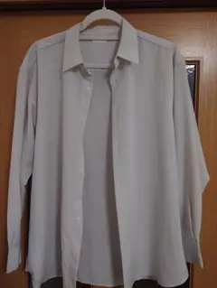 え*❕様 ライトグレー 長袖シャツ Sサイズ GU