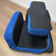 エルゴノミックメッシュ座椅子 ブラック＆ブルー