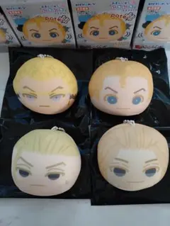 東京リベンジャーズ　まんじゅうにぎにぎマスコット　マイキー、ドラケン、武道、希咲