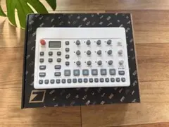 Item thumbnail for item 23bd9885-e3dc-43d8-9ac2-5005c1e4e4f1