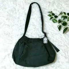 Item thumbnail for item 3fe78525-bbbd-4e3c-8c40-87b83be15937