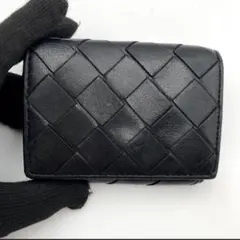 ⭐︎期間限定値下げ中⭐︎【美品】BOTTEGAVENETA イントレ 財布 RFIDのサムネイル