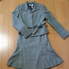 ナチュラルビューティーベーシック スーツ