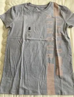 アンダーアーマー   Tシャツ　S