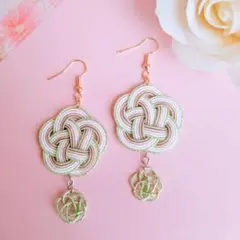 ＊ピアス・イヤリング変更可☆水引アクセサリー　梅結び　卒業　成人式　七五三　和装