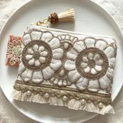 【no.55】 タグ付き　インド刺繍リボンポーチ（M）