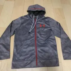 アンダーアーマーUnderAumourジップパーカーS総柄カモフラージュ