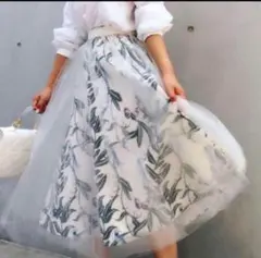 美品　アメリ　リリーベル　チュールスカート　フリーサイズ　お値下げご相談ください