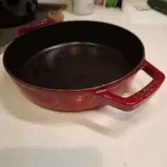 STAUB（ストウブ）両手フライパン チェリー 26cm - メルカリ