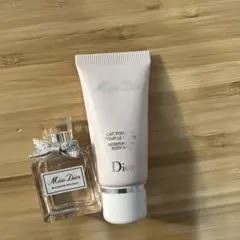 Miss Dior ブルーミングブーケ&ボディミルク 20mlのサムネイル