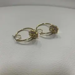 kate spadeフラワーモチーフ ゴールドフープピアス