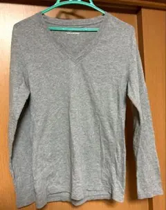 Gap グレー Vネック長袖Tシャツ S
