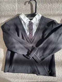 COMME CA ISM Vネックセーター 130A