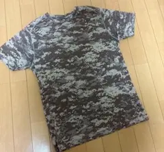 デジタル迷彩柄 Tシャツのサムネイル