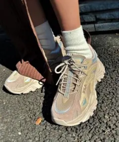 FILA INTERATION LIGHT ベージュ